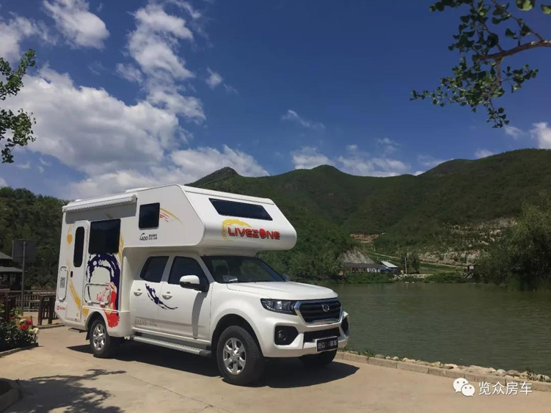 超大床還是國六汽油四驅(qū)房車，選它沒錯(cuò)