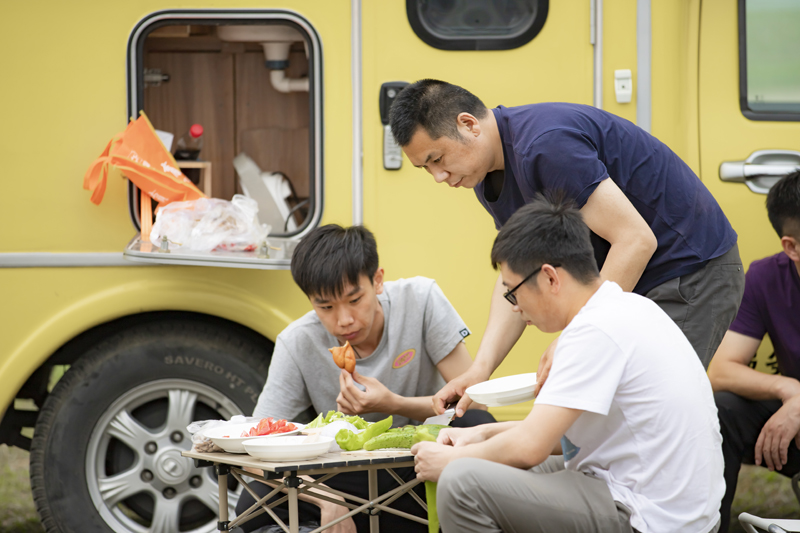 房車旅行的誘惑，你還有多久到達(dá)