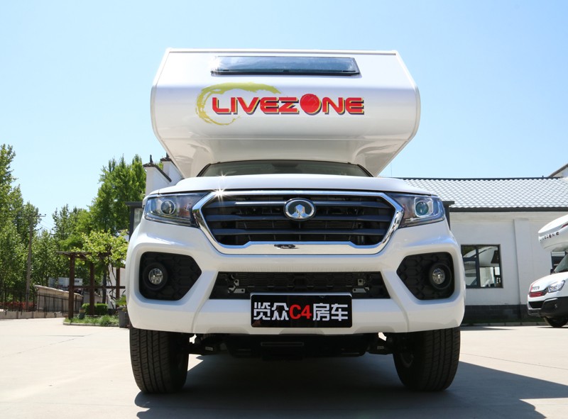 不懼荒野，不怕泥濘，四驅(qū)房車更給力