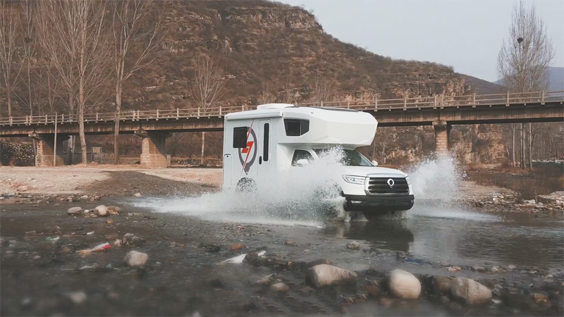 自由炮房車，讓旅行更自由