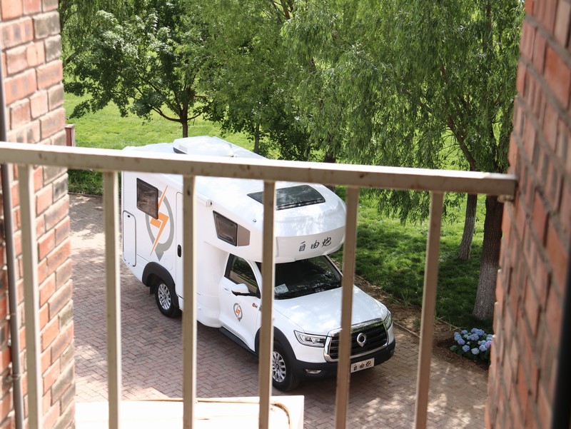 越野房車哪家好？四驅(qū)皮卡房車能滿足越野需求么？