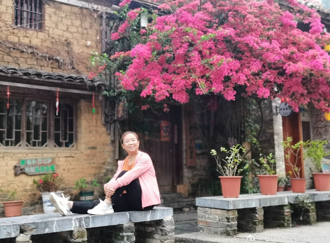 生如逆旅，一車以航：自駕游100多個城市 后半生為自己而活 58歲阿姨的逐夢之旅