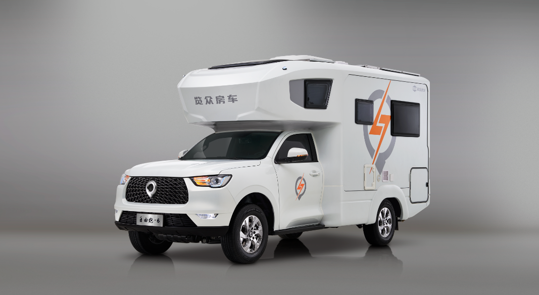 氣場全開！駱駝房車最強全明星陣容，齊了！